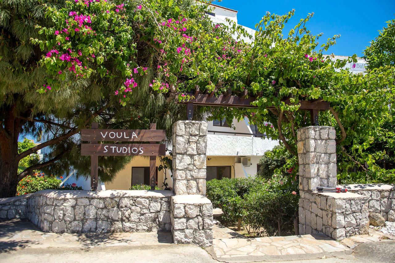 Voula 3*